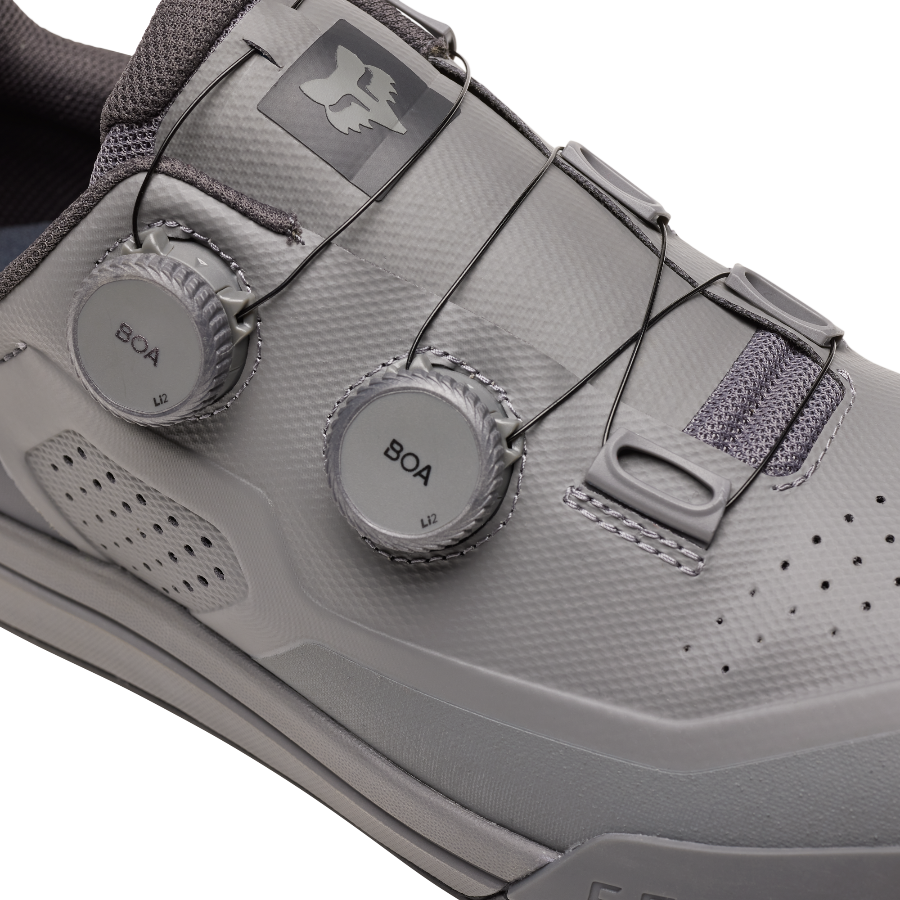 Fox union boa shoe in grey
