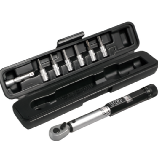 Pro Torque adjustable wrench with 3 to 15Nm range and a high quality, precision ensuring construction.