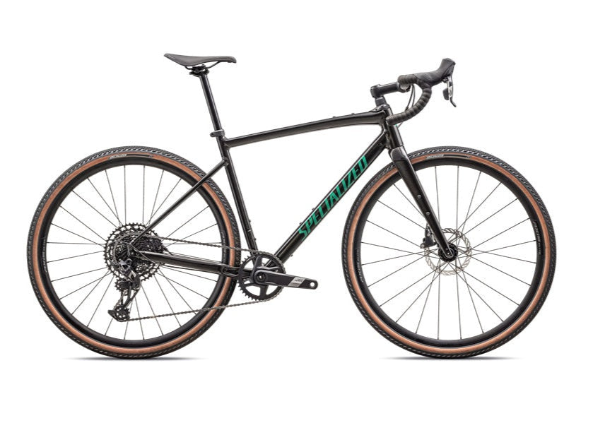Specialized Diverge E5 Comp in Gloss Metallic Obsidian / Metallic Pine Green.